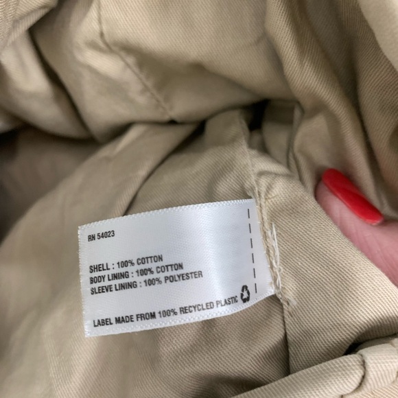 🎉GAP lightweight, snap button, lined windbreaker size M - Picture 9 of 12